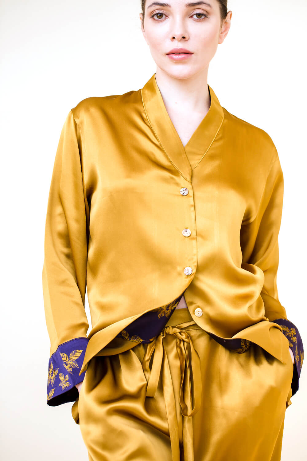 Silk Pyjama Set - Gold Lily